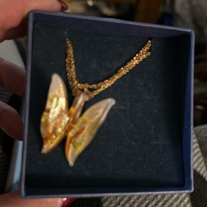 Italian made Murano glass  butterfly necklace w/rose gold chain.